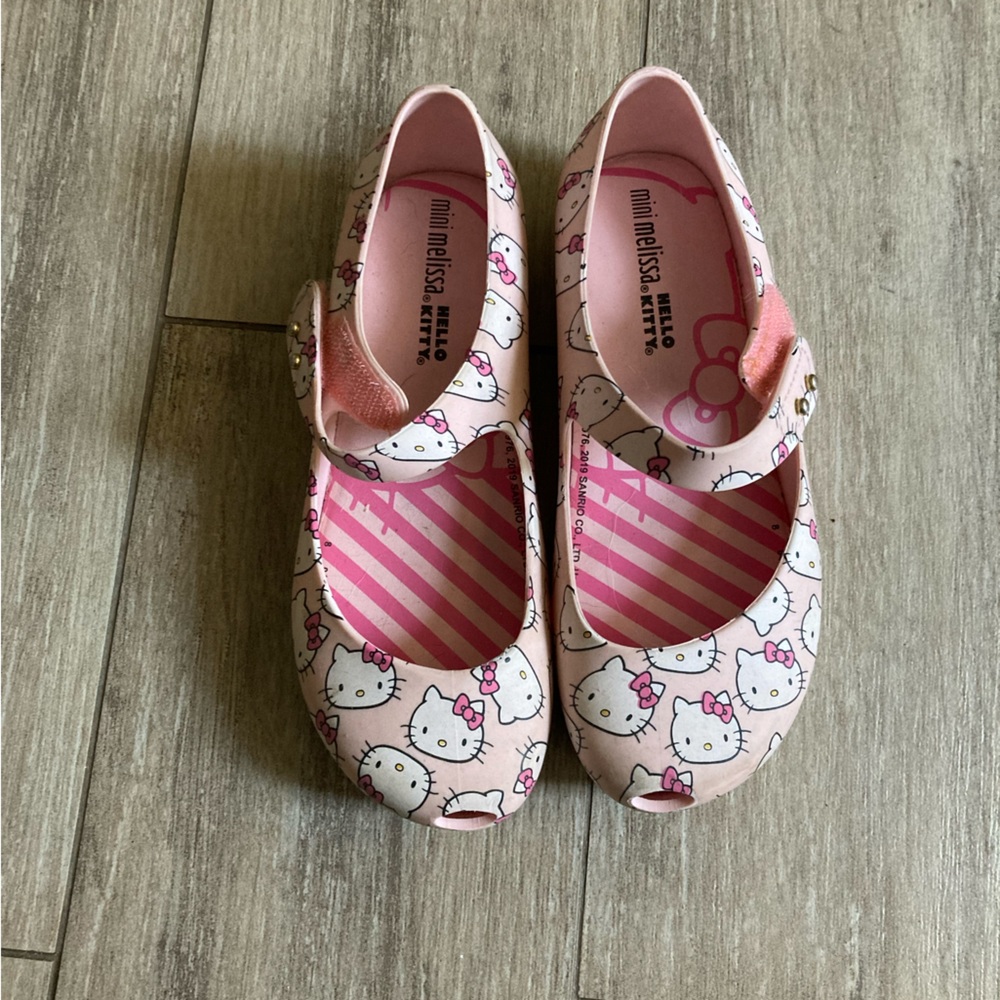 Hello kitty jelly shoes
